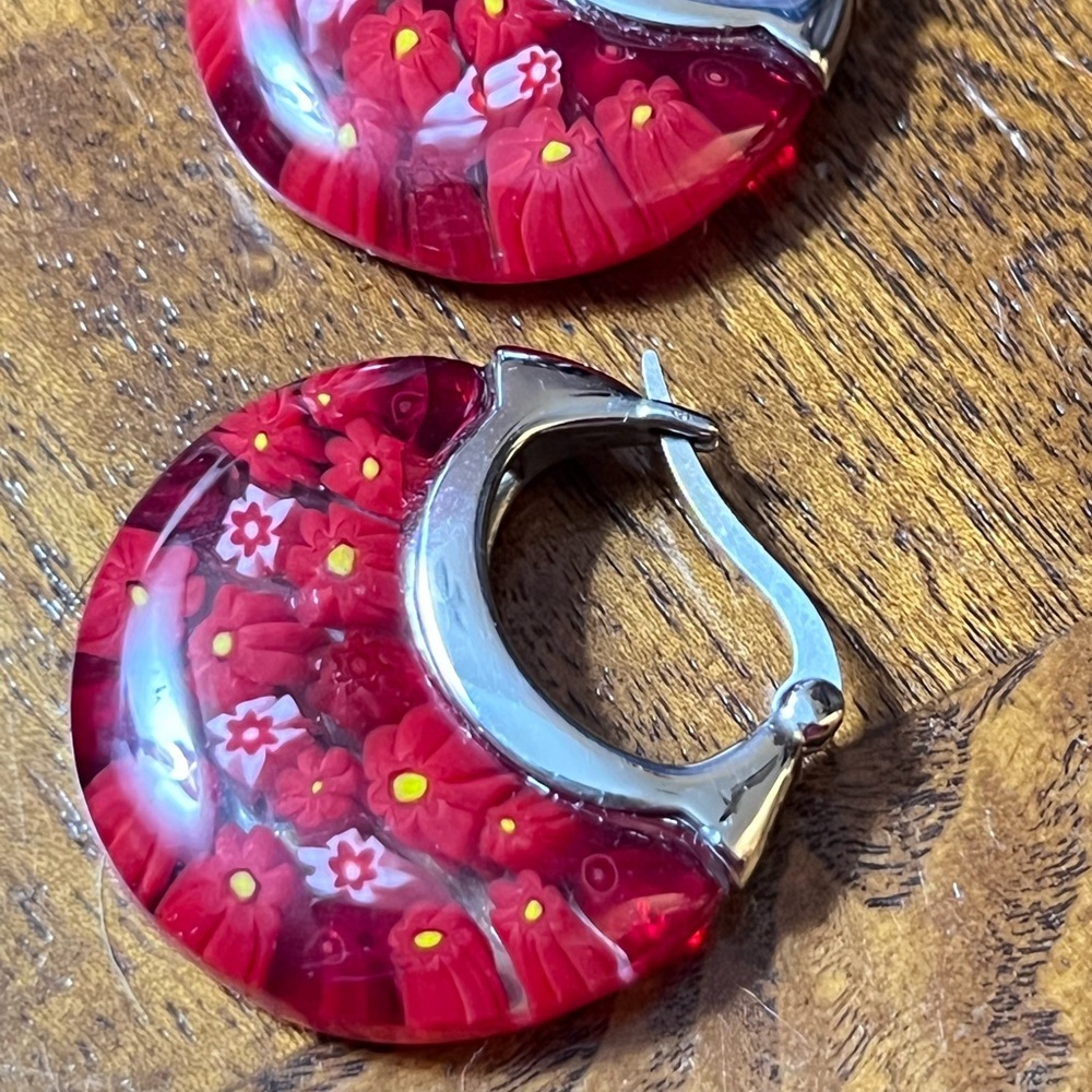 Murano millefiori designed glass FLOWER EARRINGS (large but not heavy!) - Picture 5 of 12